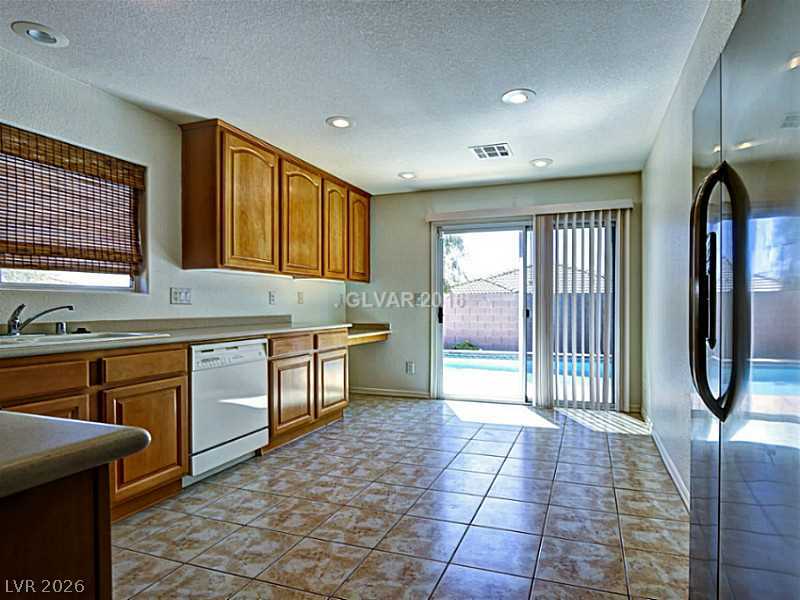 11185 Falesco Avenue Property Photo 5