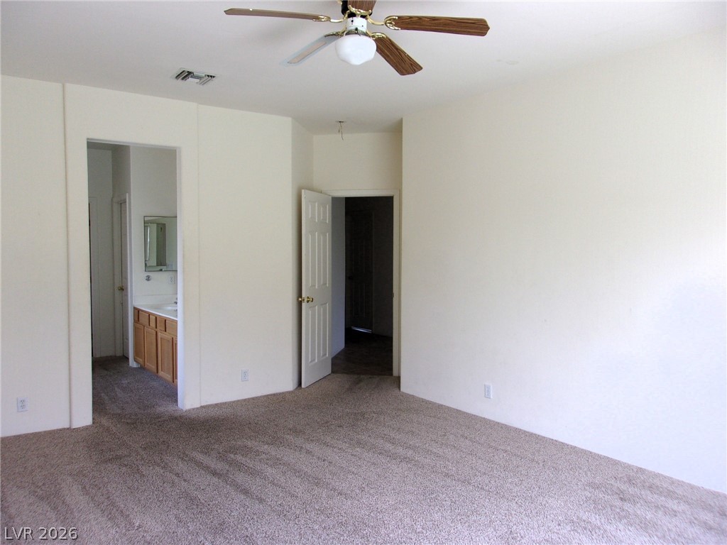 1160 Golf Club Property Photo 8