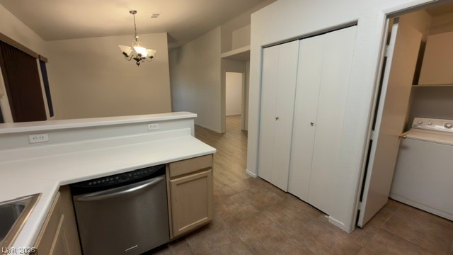 4280 Village Hills Street Property Photo 17