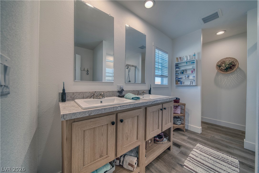 1380 Lanette Circle Property Photo 7