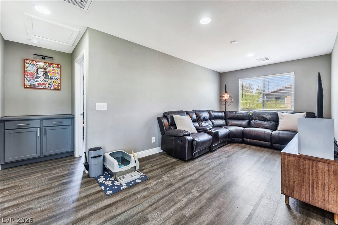 5981 Smith Valley Road Property Photo 15