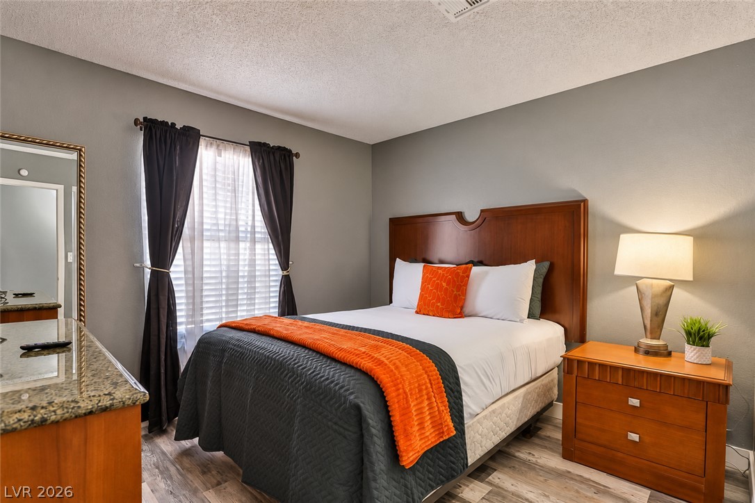 533 Sheffield Drive Property Photo 9