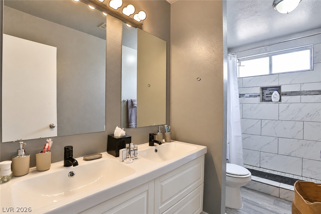 533 Sheffield Drive Property Photo 10