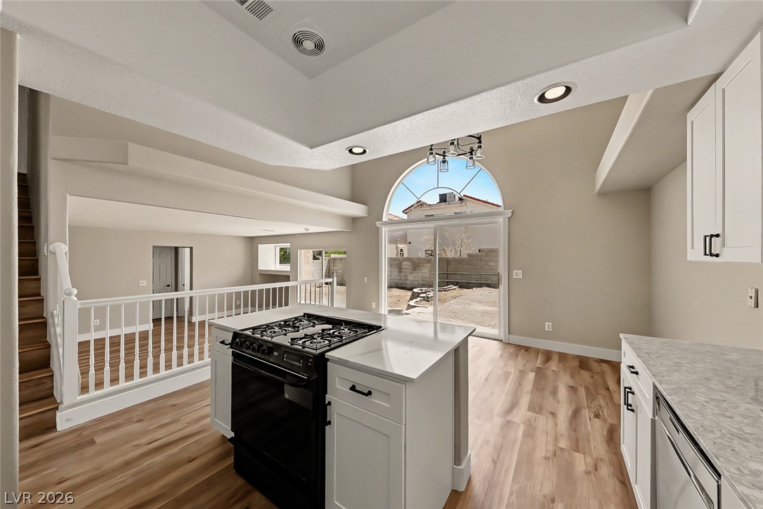 8753 Harvest Valley Avenue Property Photo 12