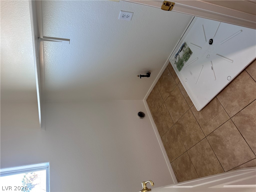 8183 Retriever Avenue Property Photo 3