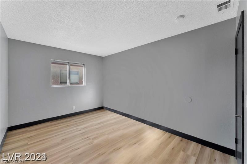 1641 North Lamont Street Property Photo 8