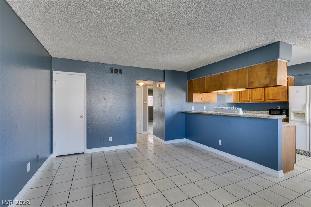 1641 North Lamont Street Property Photo 14