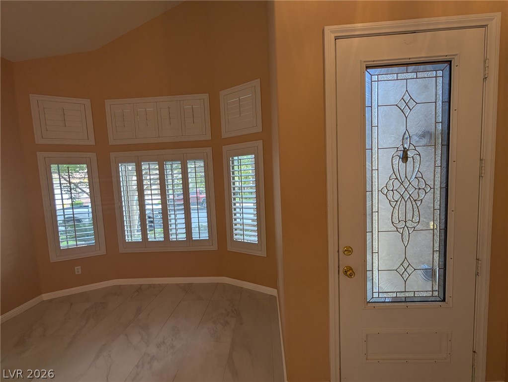 10619 Sunwind Avenue Property Photo 11