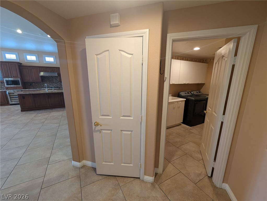 10619 Sunwind Avenue Property Photo 27