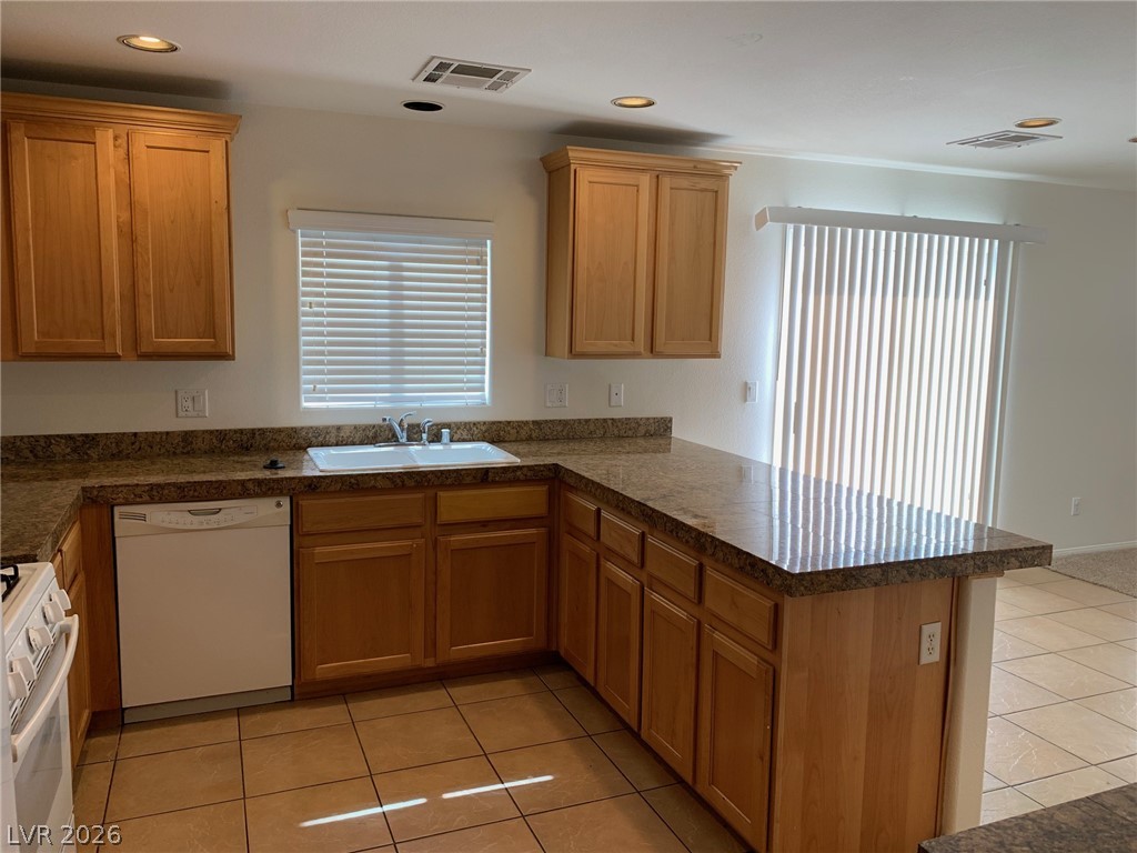 6304 Sereno Springs Street Property Photo 17