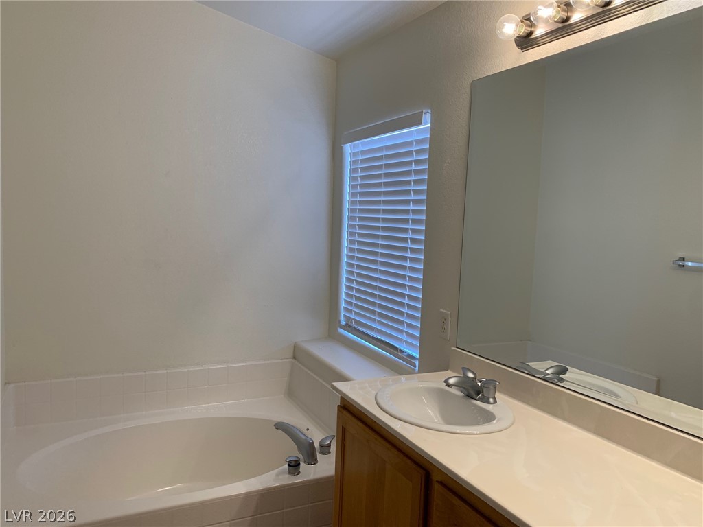 6304 Sereno Springs Street Property Photo 25