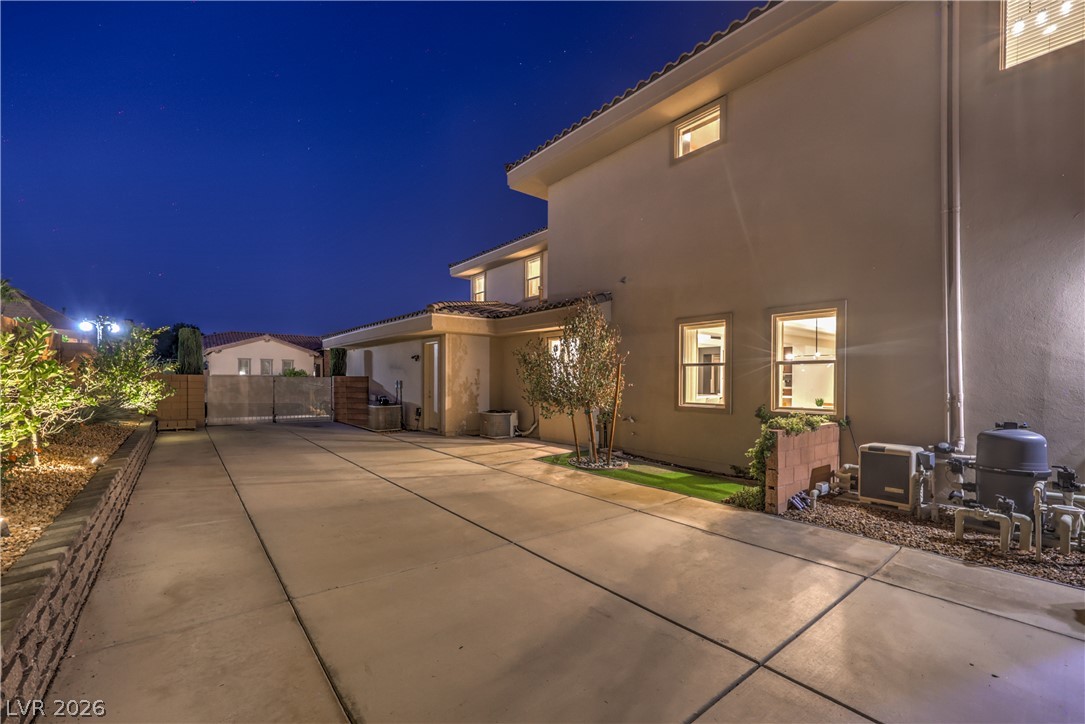 9727 Dream Brook Court Property Photo 86