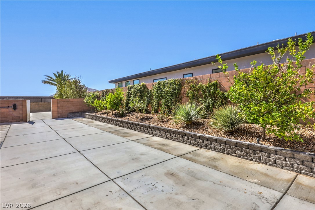 9727 Dream Brook Court Property Photo 87