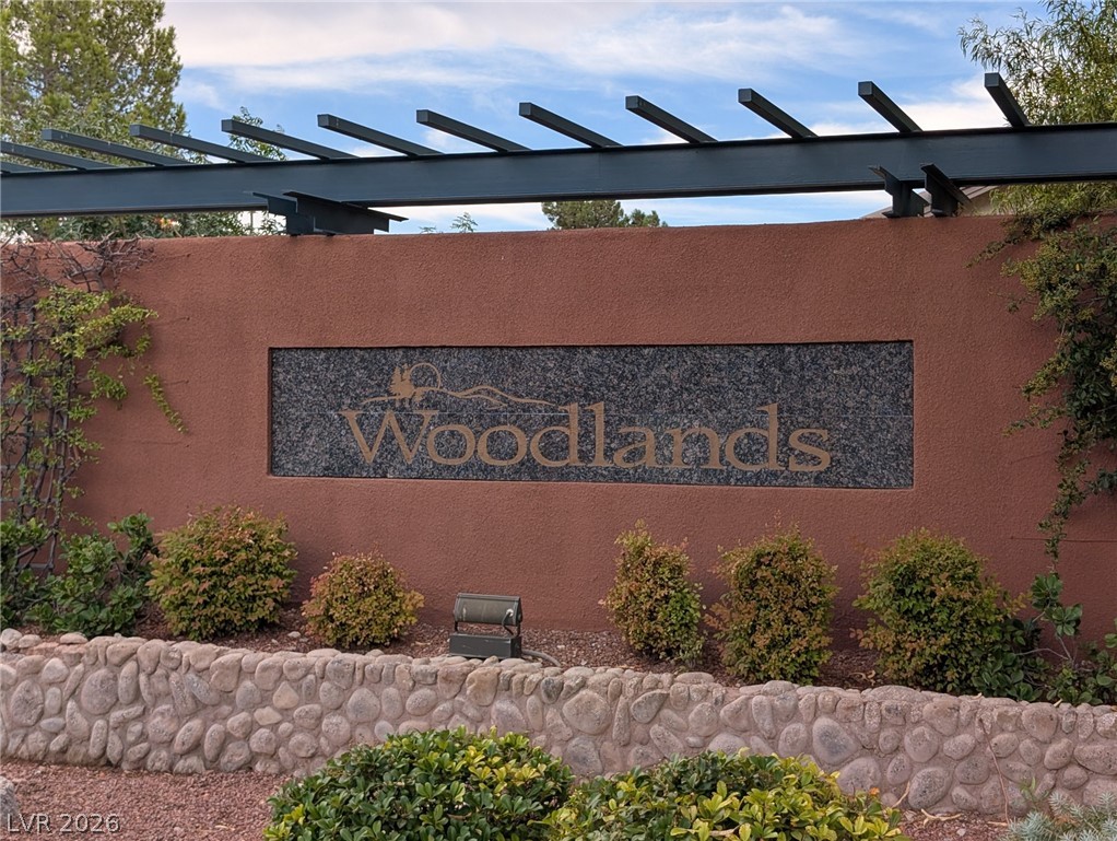 11000 Pine Knolls Court Property Photo 3