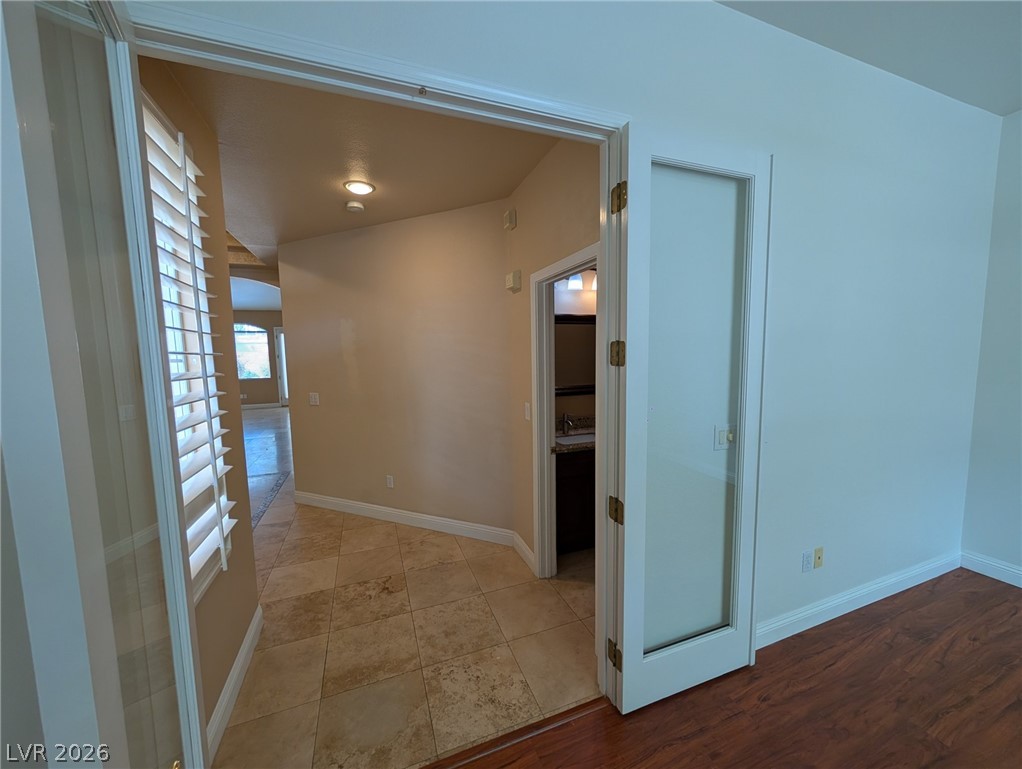 11000 Pine Knolls Court Property Photo 15