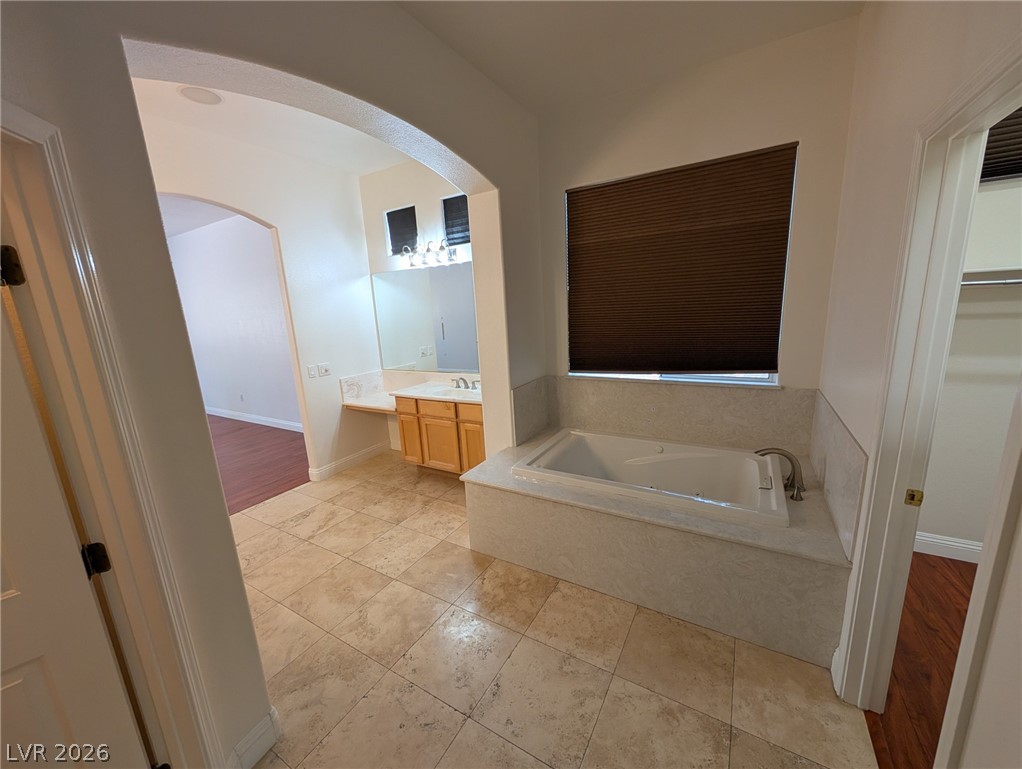 11000 Pine Knolls Court Property Photo 30