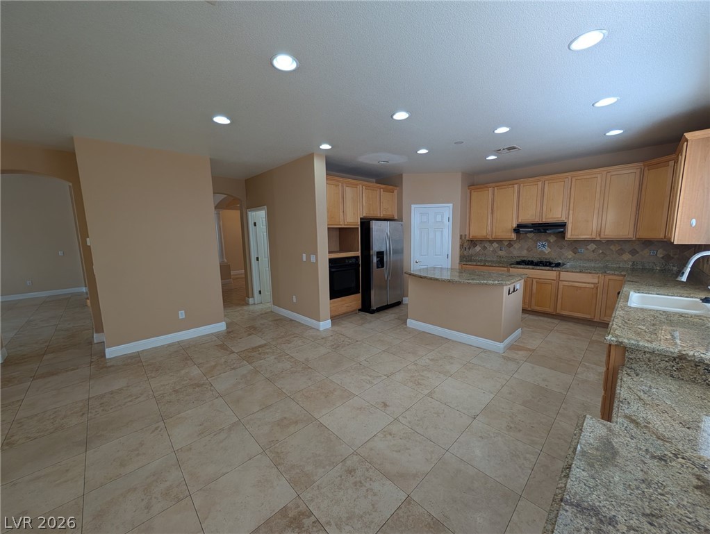 11000 Pine Knolls Court Property Photo 42