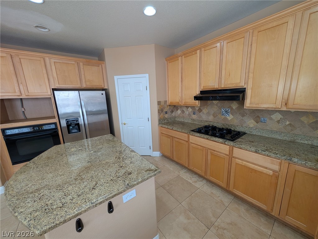 11000 Pine Knolls Court Property Photo 44