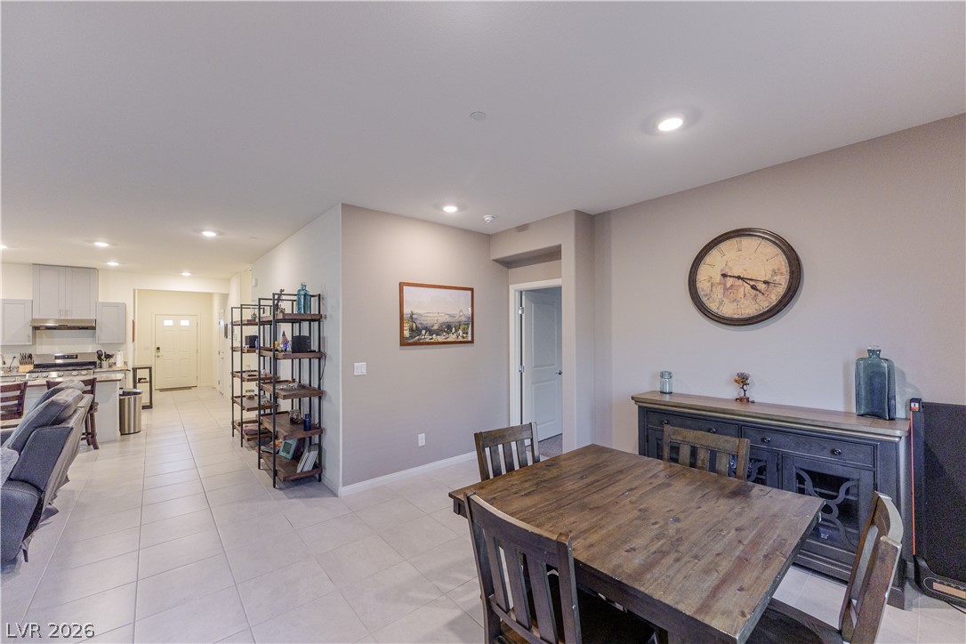 10944 Stone Crossing Avenue Property Photo 7