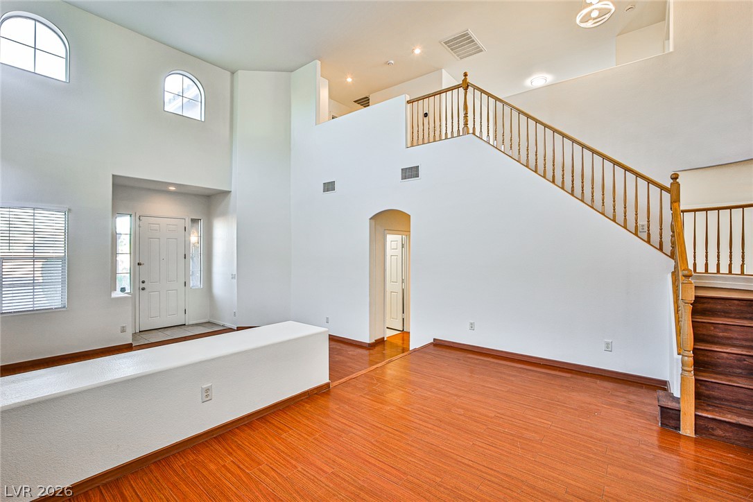 5989 Poplar Tree Street Property Photo 4