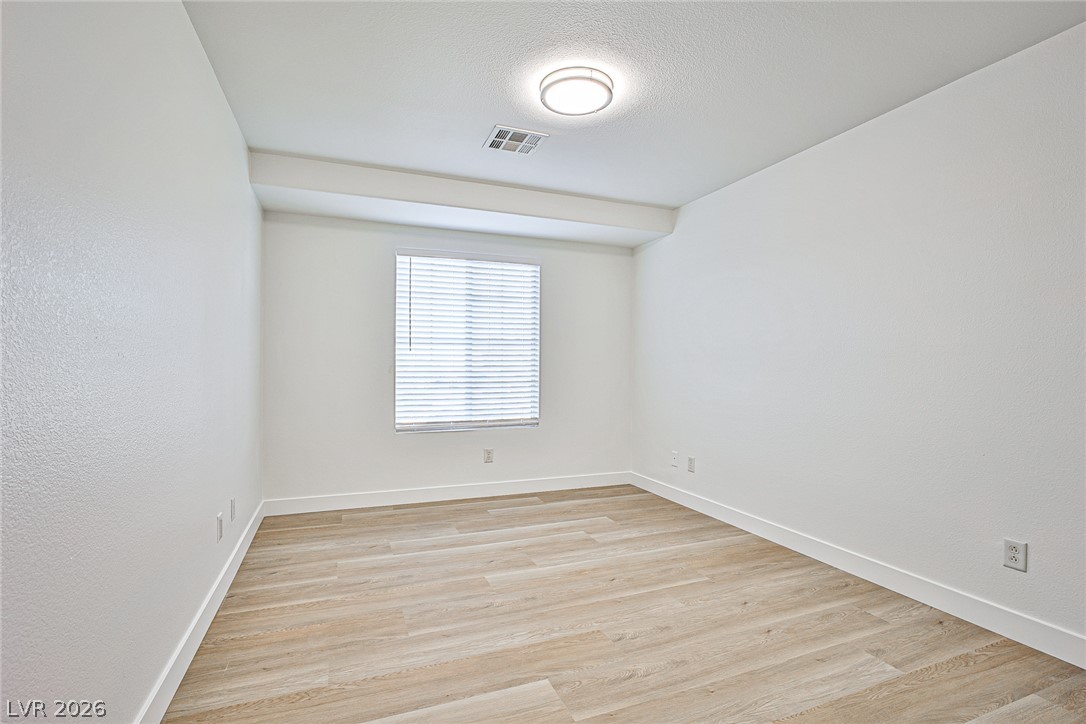 5989 Poplar Tree Street Property Photo 18