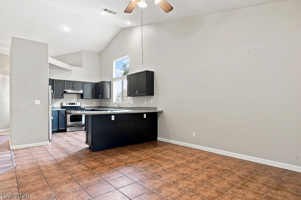 7812 Silver Mallard Avenue Property Photo 63