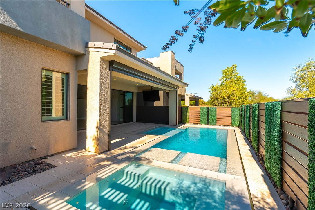 20 Garden Rain Drive Property Photo 43
