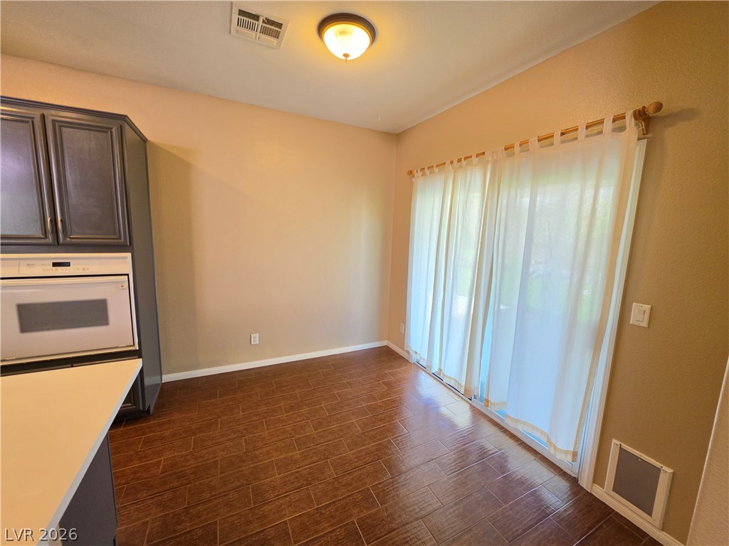 209 Opera House Street Property Photo 15