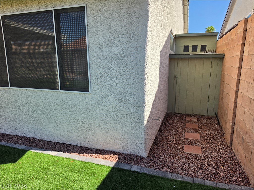 209 Opera House Street Property Photo 43