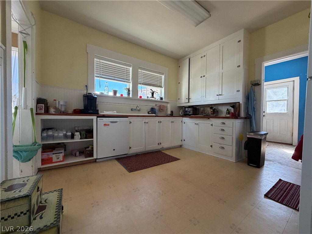 7 Keystone Street Property Photo 7
