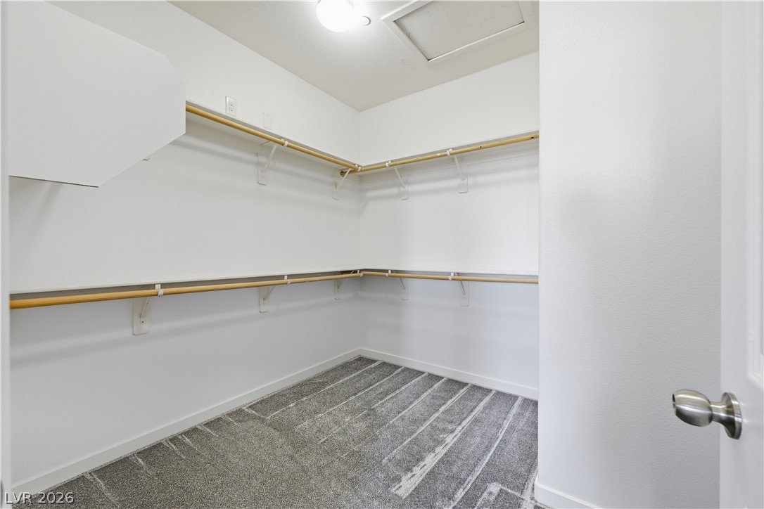 1122 Bradley Bay Avenue Property Photo 14