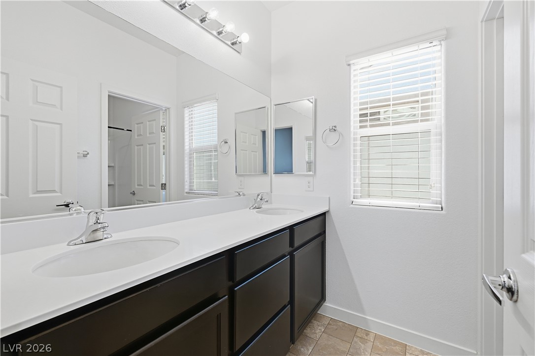 1122 Bradley Bay Avenue Property Photo 21