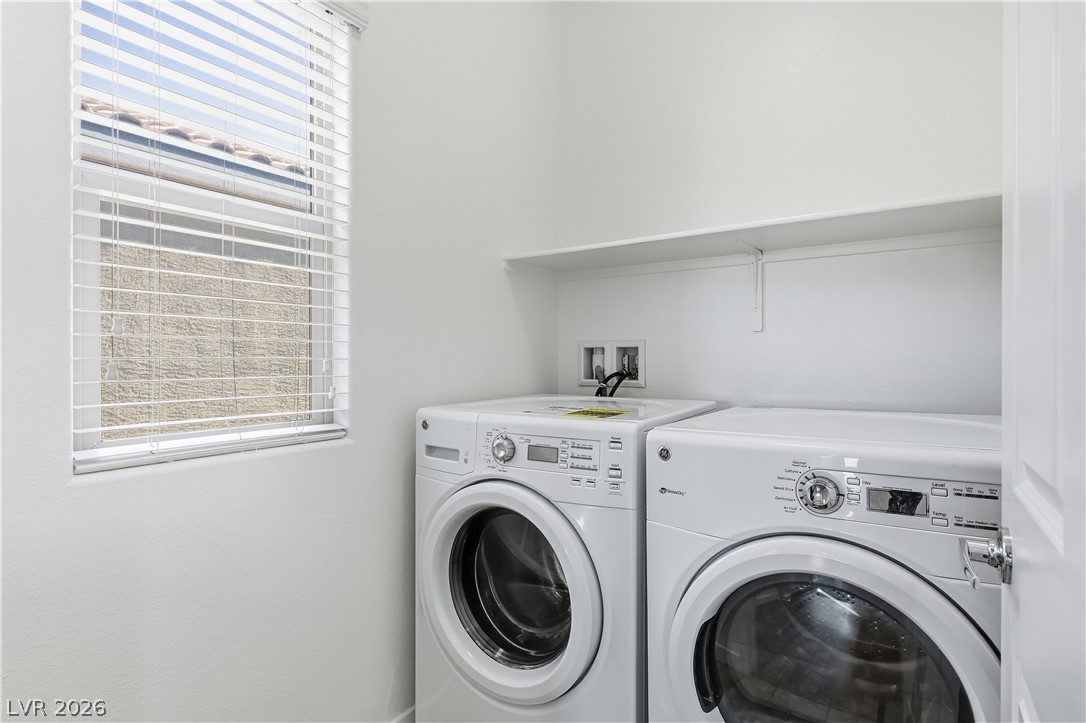 1122 Bradley Bay Avenue Property Photo 24