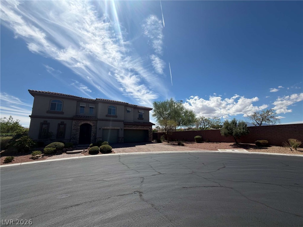 8393 Bella Famiglia Avenue Property Photo 2
