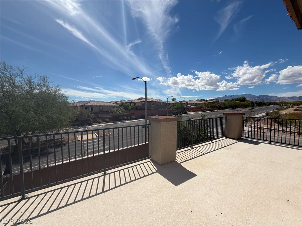 8393 Bella Famiglia Avenue Property Photo 14