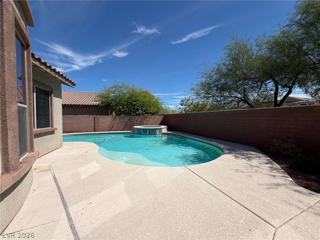 8393 Bella Famiglia Avenue Property Photo 26