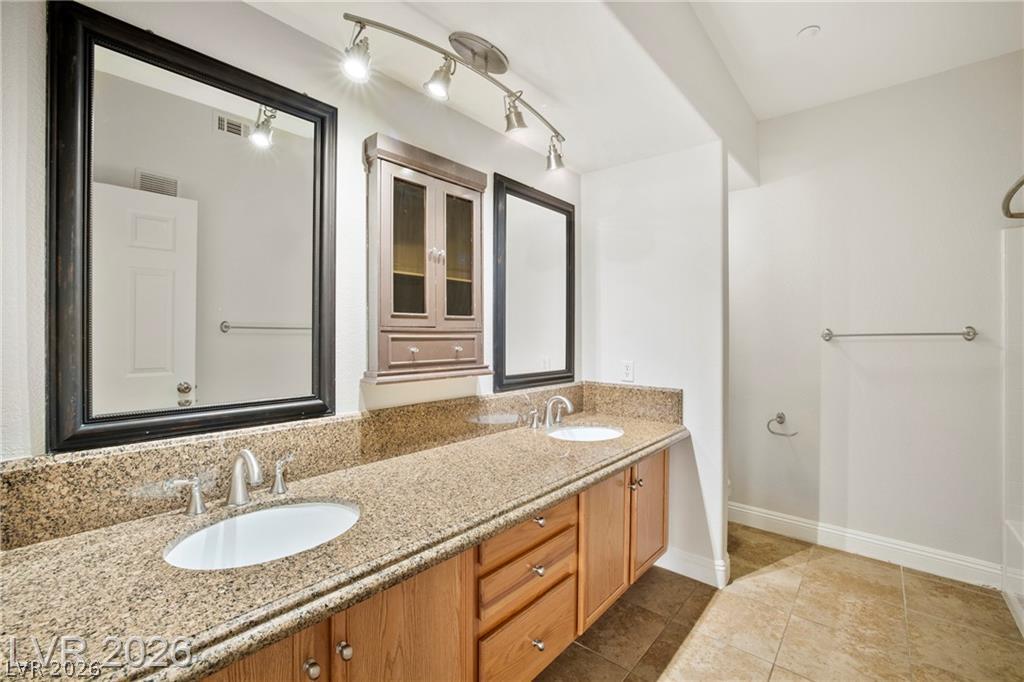 830 Carnegie Street 423 Property Photo 11