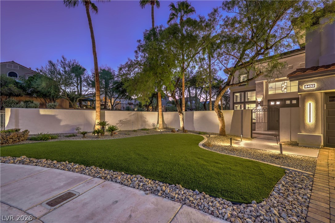 8432 Paseo Vista Drive Property Photo 35