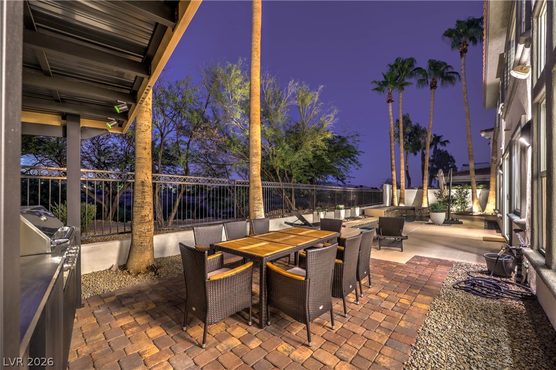 8432 Paseo Vista Drive Property Photo 38