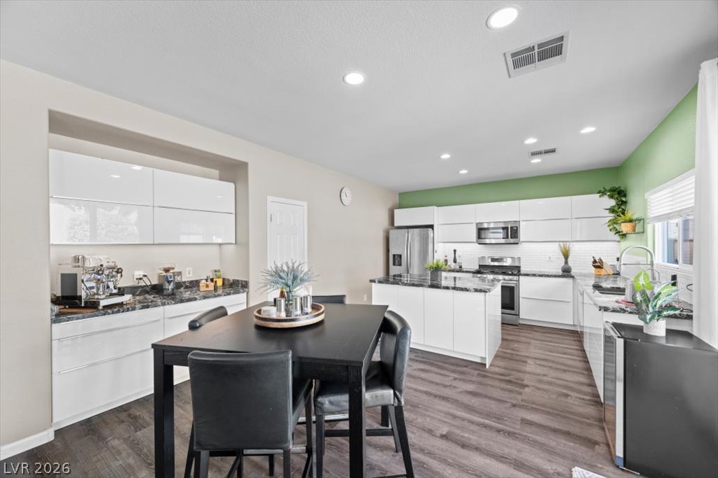 11614 Costa Linda Avenue Property Photo 15