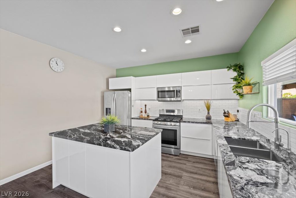 11614 Costa Linda Avenue Property Photo 18