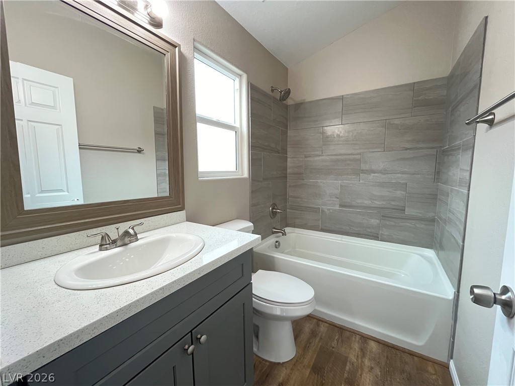 6633 Lund Drive Property Photo 16