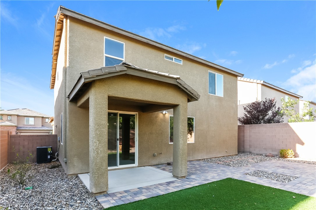 10320 Pima Crossing Avenue Property Photo 14