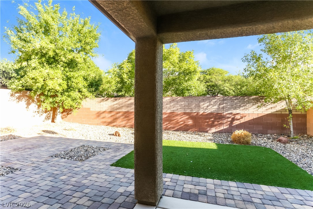 10320 Pima Crossing Avenue Property Photo 15