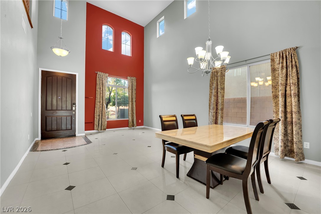 11631 Suburban Road Property Photo 8