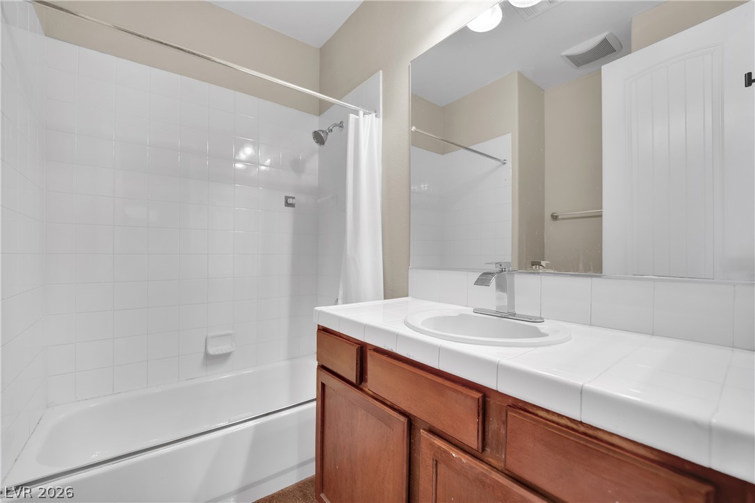 11631 Suburban Road Property Photo 13