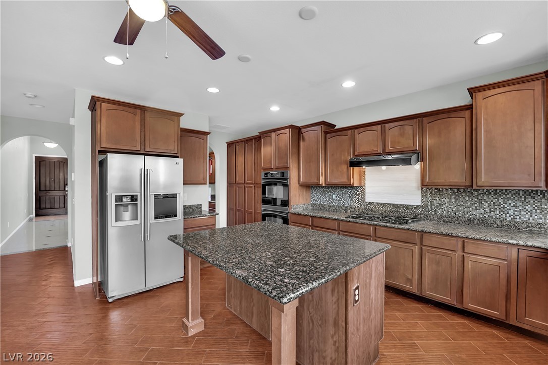 11631 Suburban Road Property Photo 23