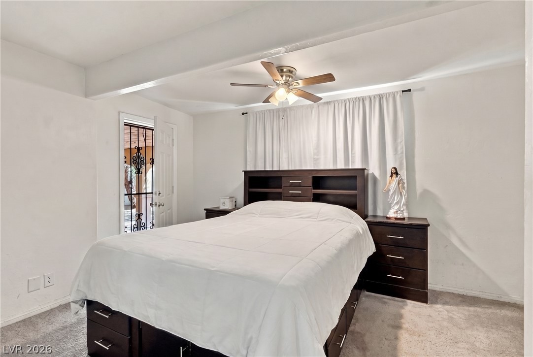 2828 Willoughby Avenue Property Photo 8