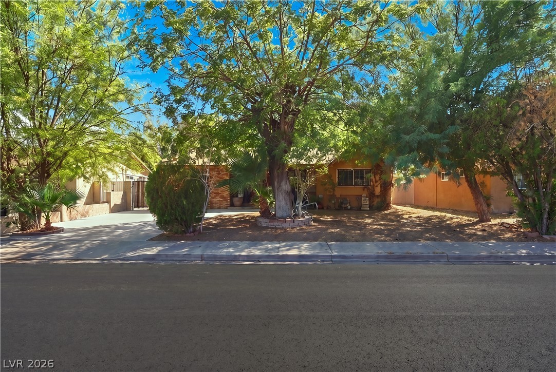 2828 Willoughby Avenue Property Photo 10