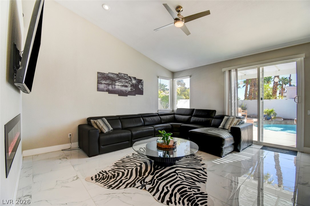 1508 Breeze Canyon Drive Property Photo 27